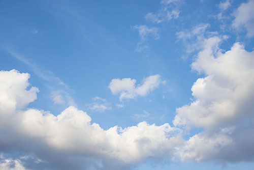 フリー写真素材225「青空と白い雲」